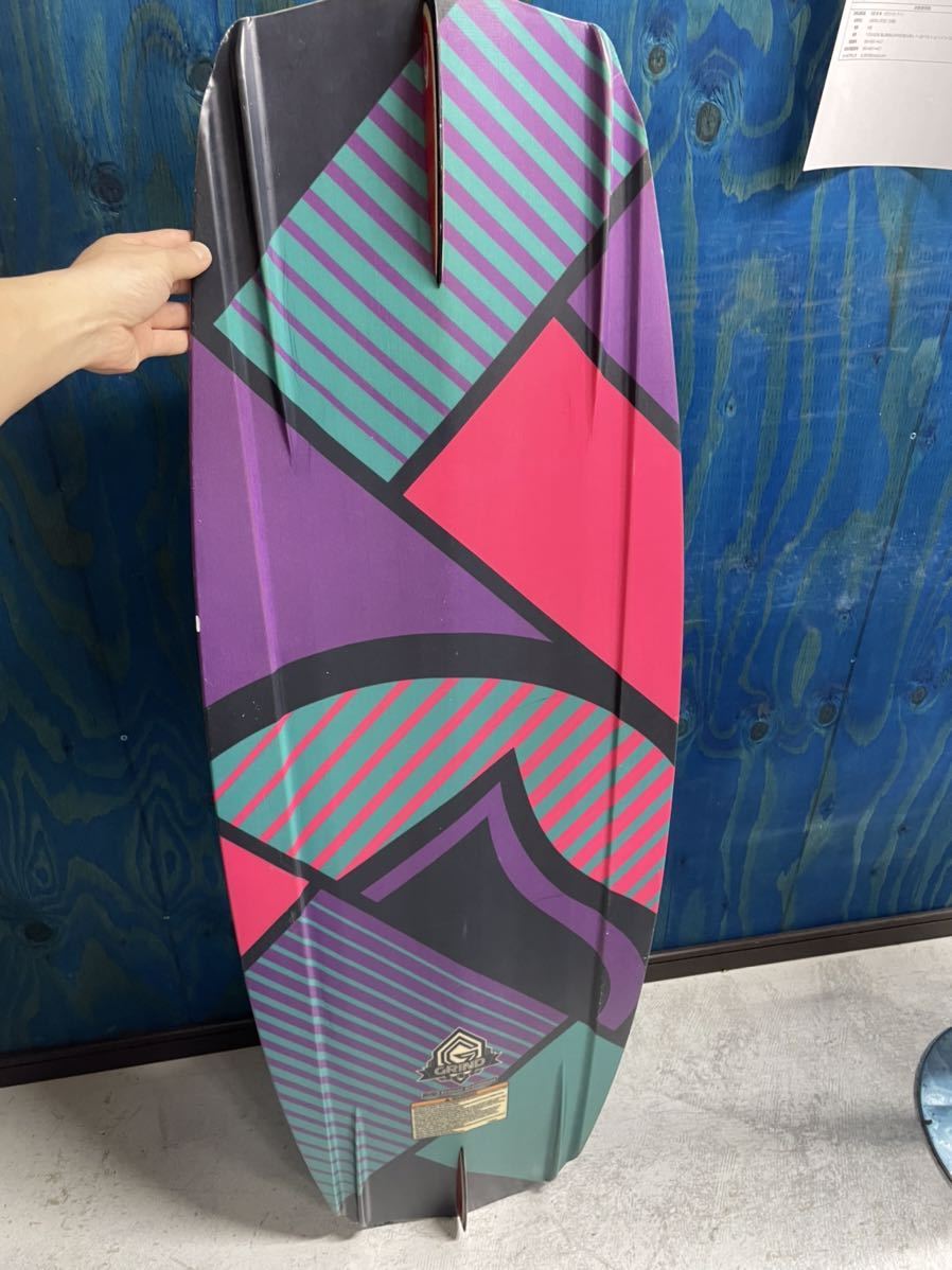 8680円 liquid force JETT132 中古品ウェイクボード まだまだ 8680円 liquid force JETT132 中古品ウェイクボード まだまだ