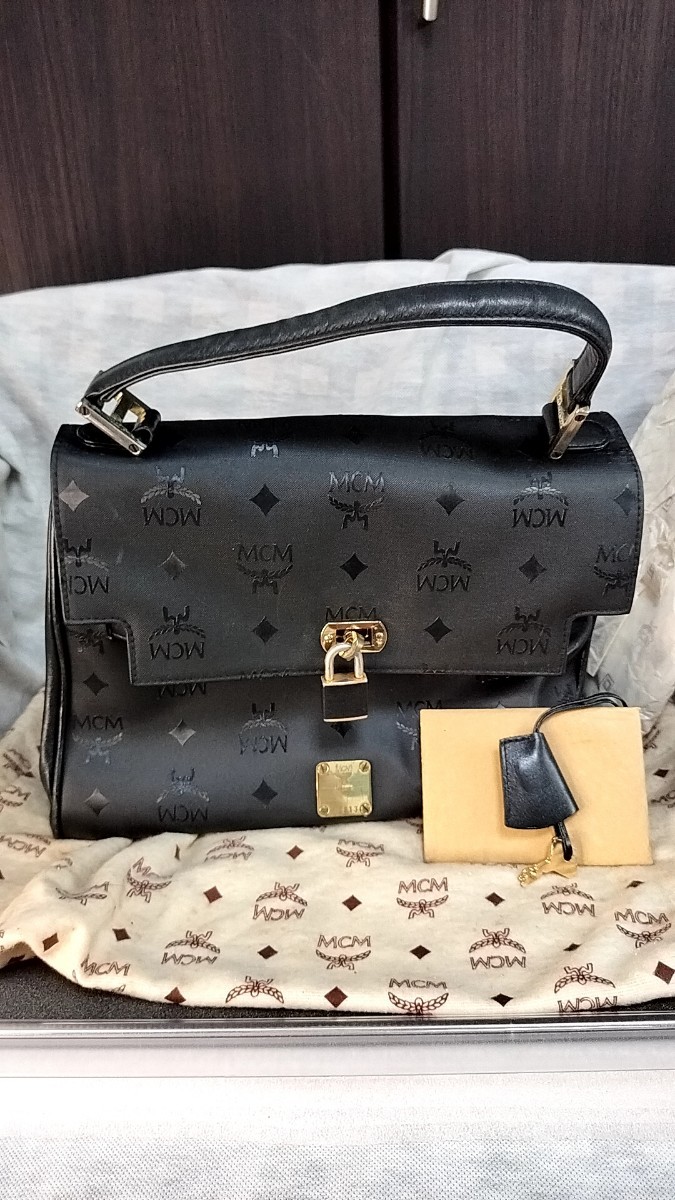 エムシーエム 極美品☆希少☆専用袋MCM ハンドバッグ ヴィセトス