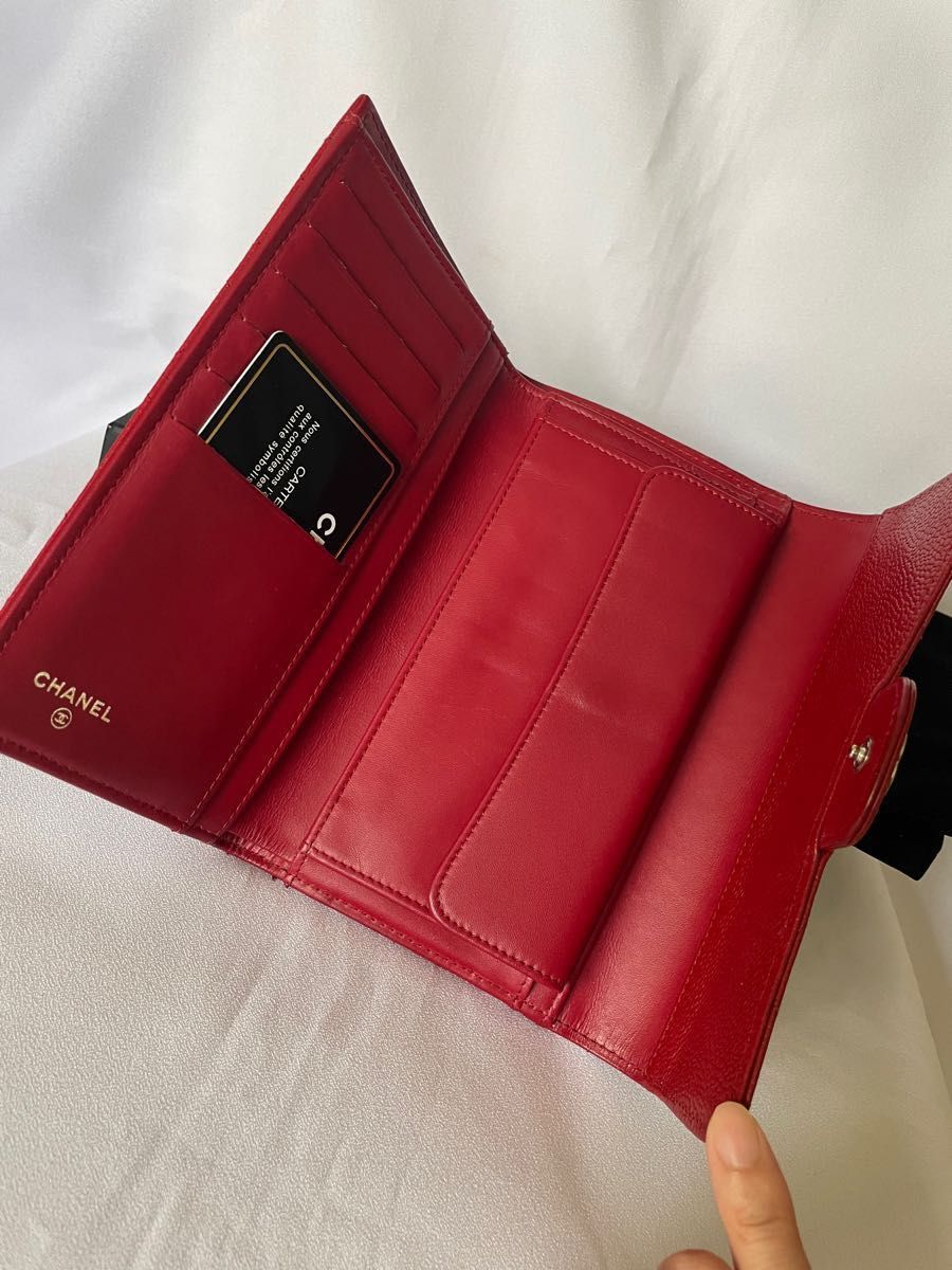 CHANEL シャネル 【美品】マトラッセ キャビアスキン 長財布