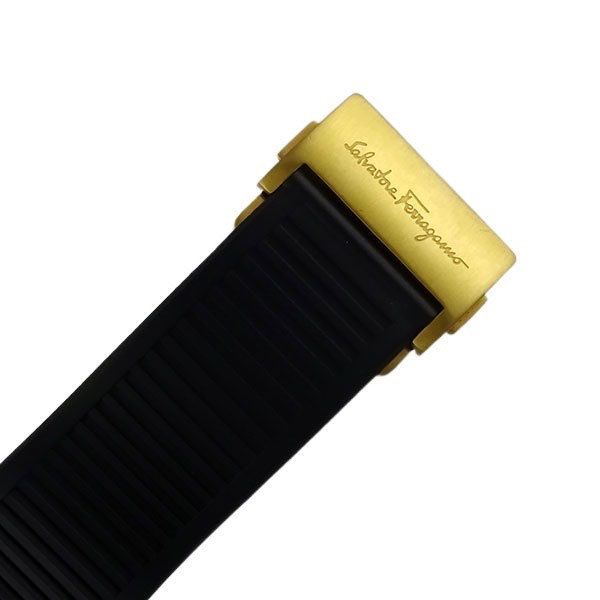 Salvatore Ferragamo フェラガモ F-80 クロノグラフ クオーツ 電池交換