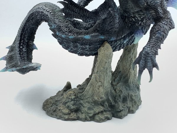 現状品】カプコンフィギュアビルダー クリエーターズモデル 冥海竜