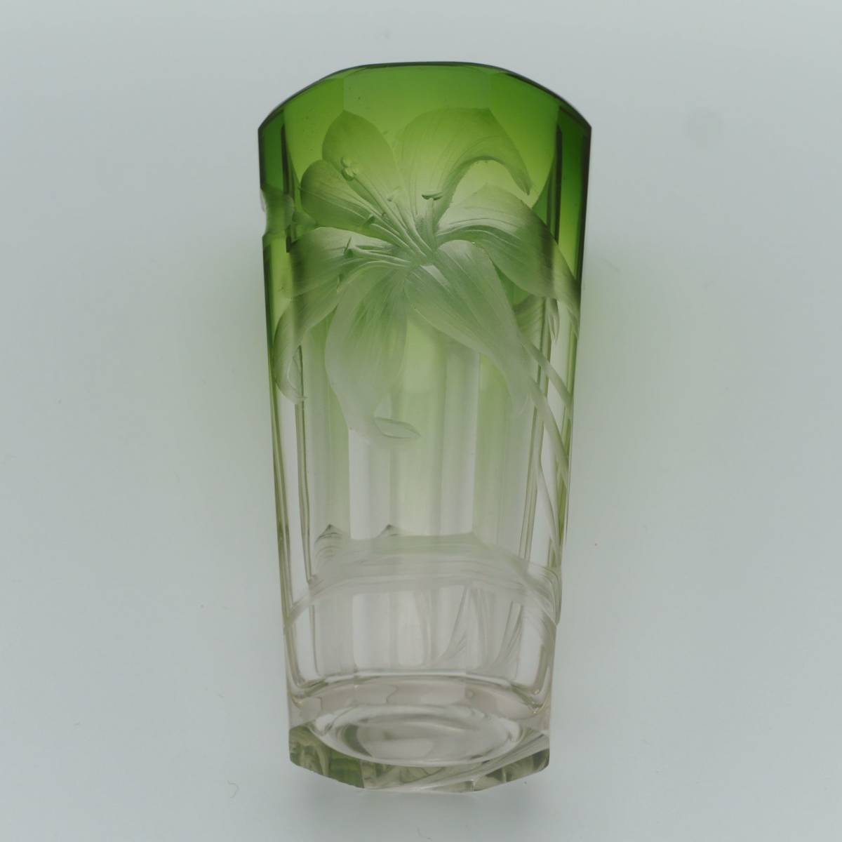 ボヘミア アールヌーボー色被せレリーフカットアイリスショットグラス（19C末）Bohemia Art Nouveau Shot Glass with Iris Cut 19C_画像7