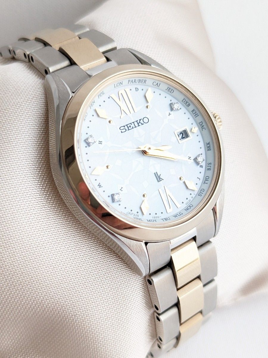 1000本限定 箱付き 限定モデル ルキア LUKIA 万華鏡 チタン ソーラー SEIKO セイコー レディース腕時計