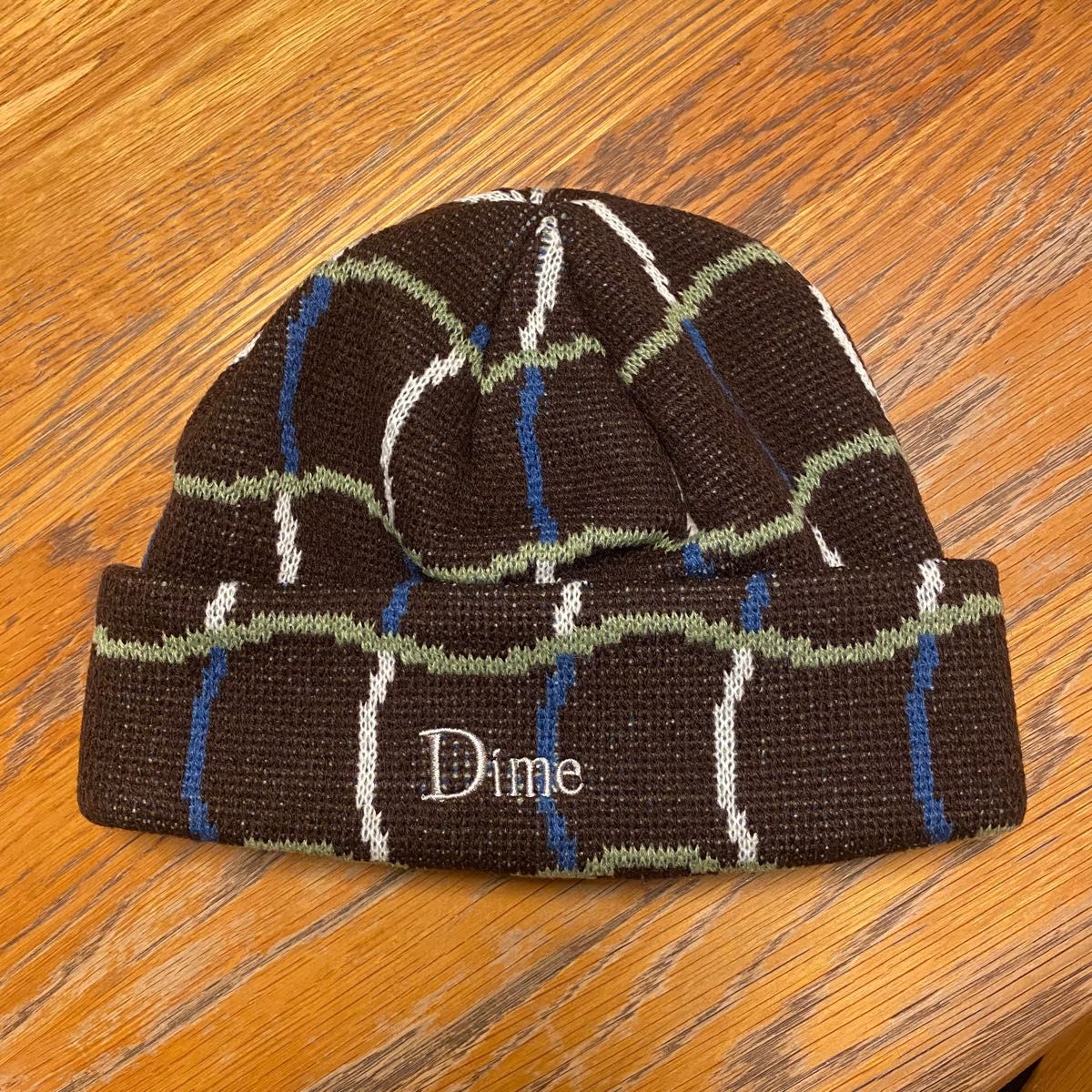 DIME WAVE CHECKERED BEANIE BROWN