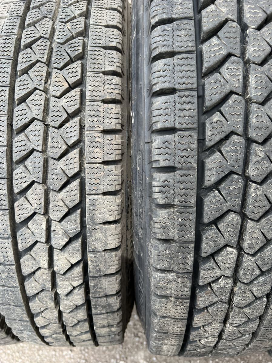 スタッドレス　205/85R16　BS　W979　　再生タイヤ　エルフ　　タイタン　アトラス　TK 16×5.5J　116.5-8TC　5穴　両面再塗装　6本値段_画像8