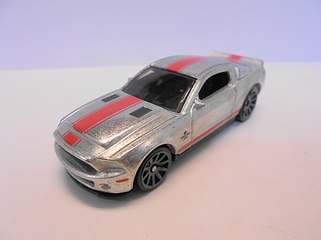 ルース品 Hotwheels 2010 フォード シェルビー GT500 スーパースネーク ミニカー ホットウィール ザマック マルチパック_画像6