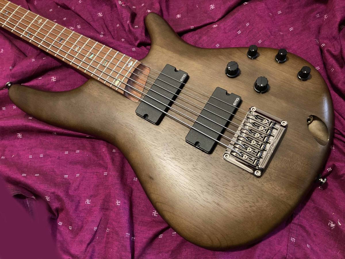 Ibanez SRC6-WNF 6弦ベース バリトンギター アイバニーズ_画像2