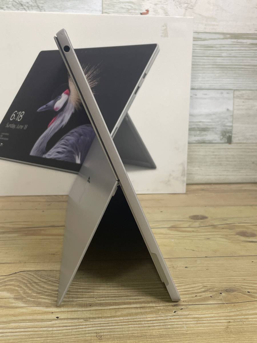 美品♪】Microsoft Surface Pro 5 (2017)[Core i5 7300U 2.6GHz/RAM