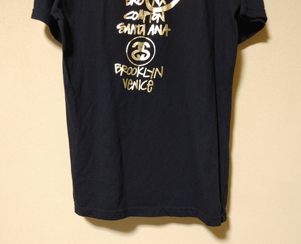 STUSSY Tシャツ・半袖・サイズL 両面プリントロゴ入り ブラック STUSSY Tシャツ・半袖・サイズL 両面プリントロゴ入り ブラック