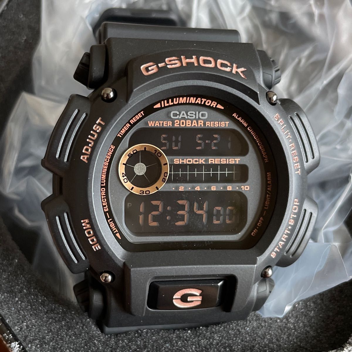 G-SHOCK ジーショック DW-9052GBX-1A4  新品未使用　 CASIO