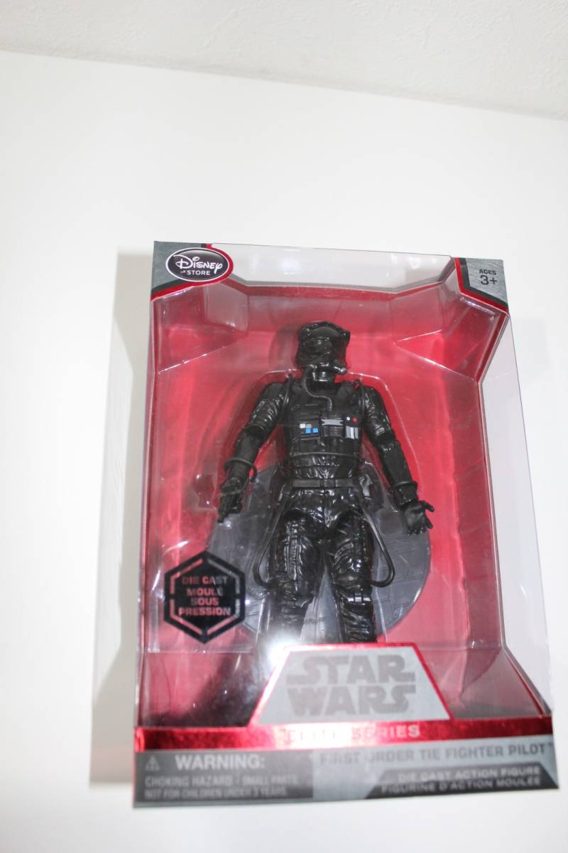 スターウォーズ ELITE SERIES First Order TIE Fighter Pilots ダイキャスト アクションフィギュア フォースの覚醒　7 1/4 新品未開封_画像1