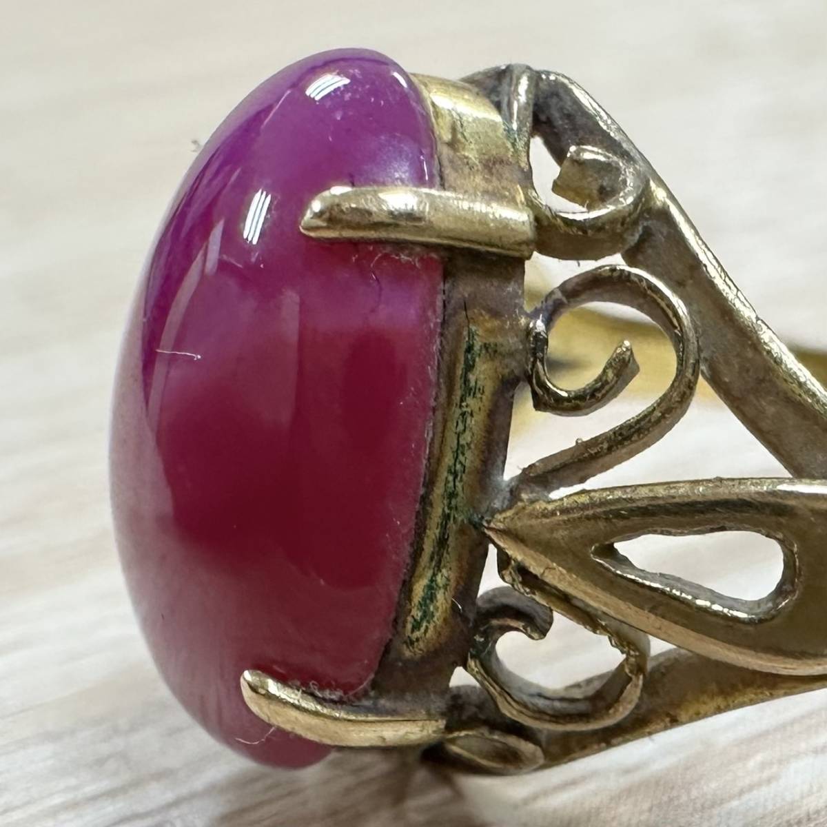 18K リング 紫色石 1個 カラーストーン パープル 総重量3.6g 18号 指輪 アクセサリー ジュエリー【13366_画像2