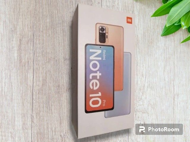Xiaomi Redmi Note 10Pro  6GB   128GB   128GBのSDカード＆ケース＆9H 保護フィルム付