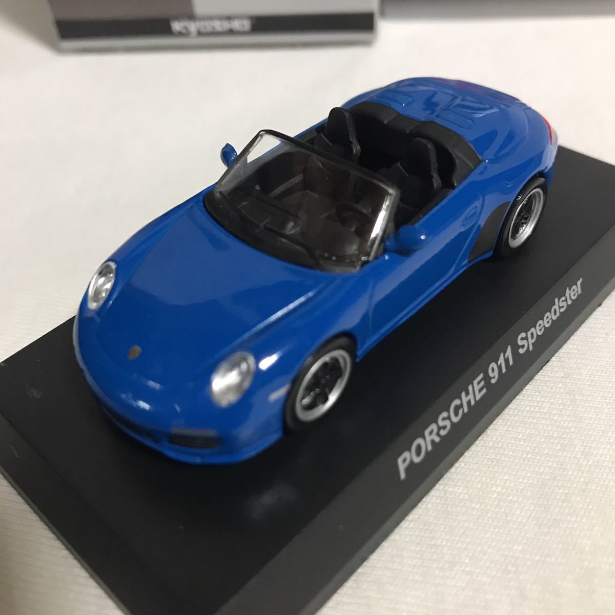 京商 1/64 ポルシェ 911 スピードスター ブルー ポルシェ ミニカーコレクション5 132の画像2