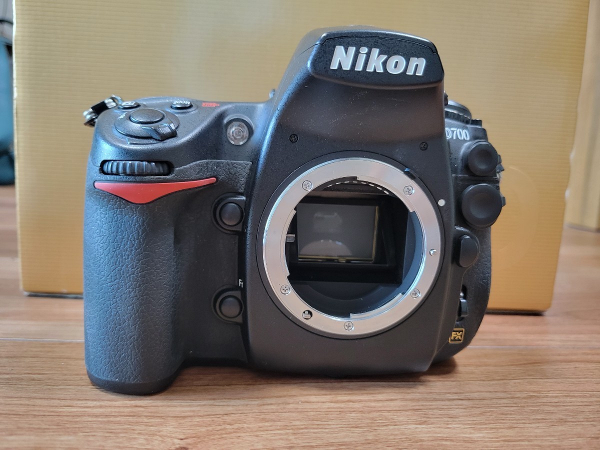 ニコン Nikon D700 ボディ デジタル 一眼レフカメラ