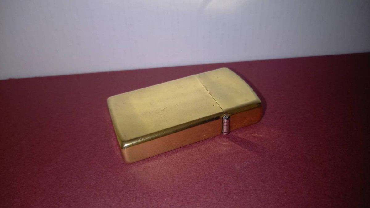 ZIPPO ジッポー 1991年 ソリッドブラス SOLID BRASS 無地 スリム ダブルイヤー 1932-1991 中古 オイルライター プレーン 　真鍮_画像3