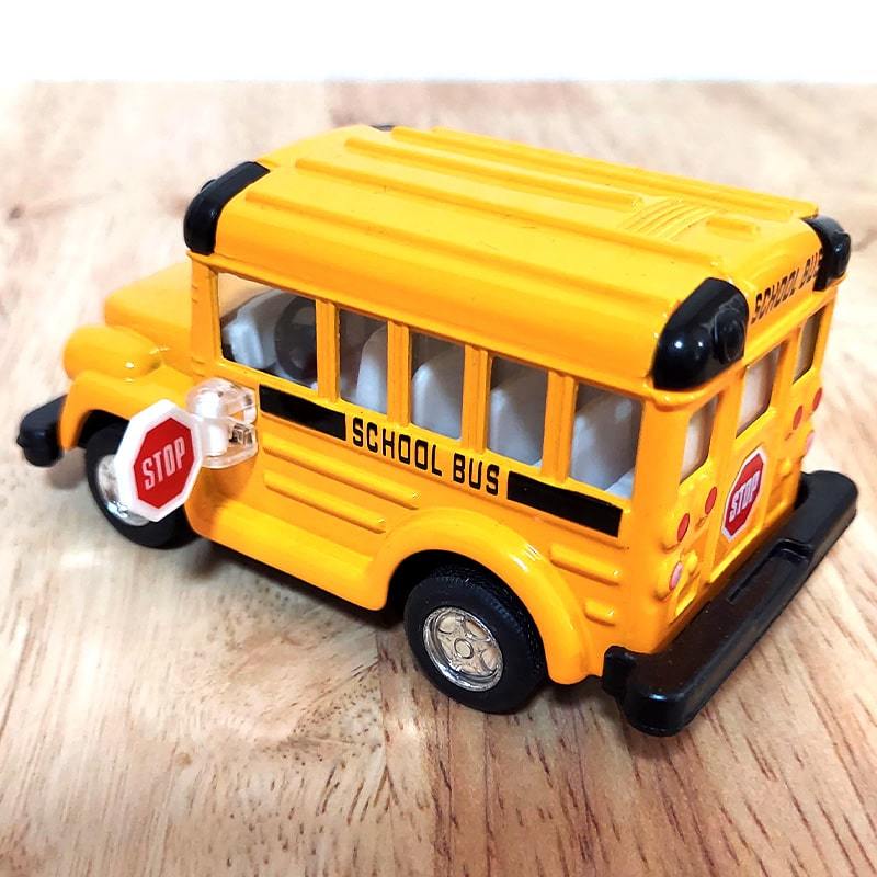  minicar school bus Short car toy stylish objet d'art pop american miscellaneous goods garage ornament lovely Cafe store 