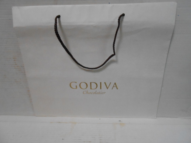 gotibaGODIVA* paper bag * size approximately 38×33×14.*