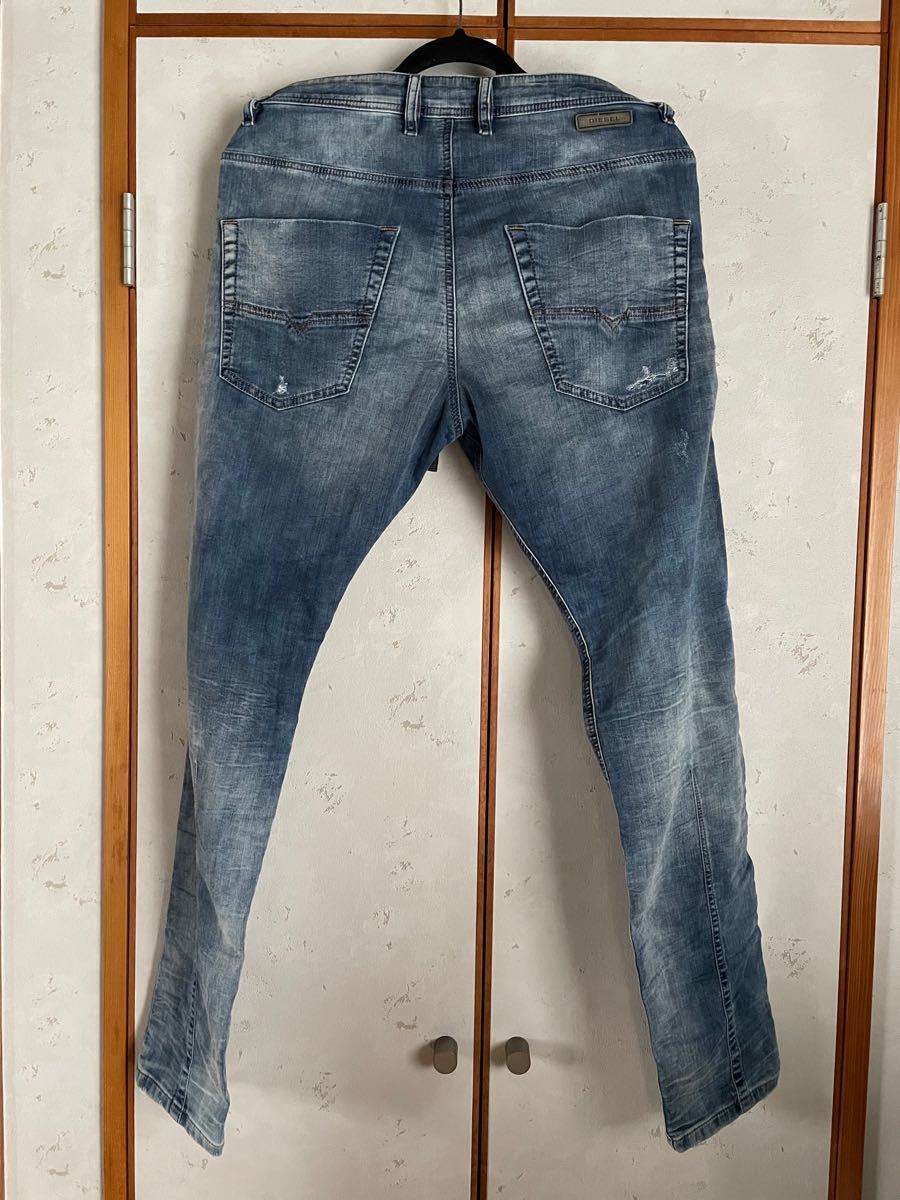 新品同様 DIESEL レア JOGGジョグジーンズ KROOLEY W30 | alfasaac.com