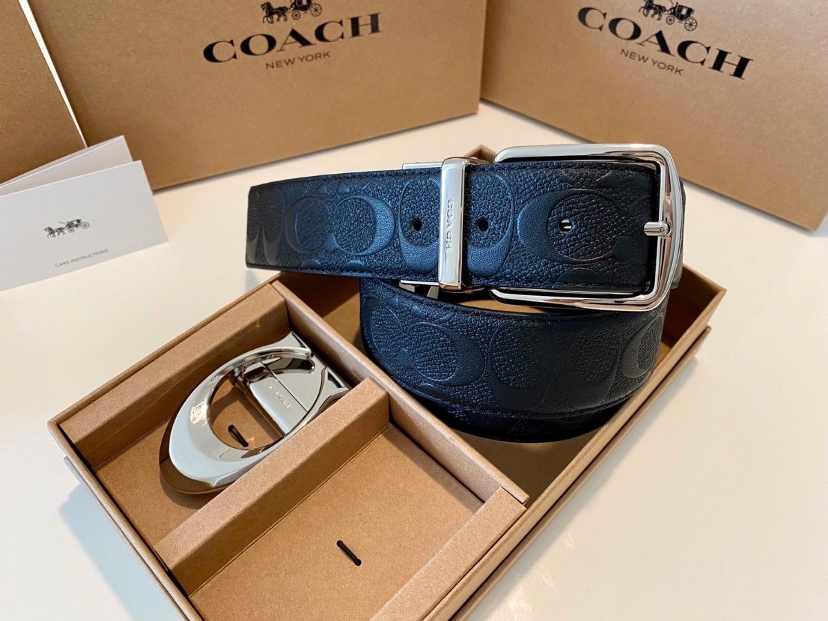 COACH コーチ 新品 リバーシブル シグネチャー シルバーバックル 回転