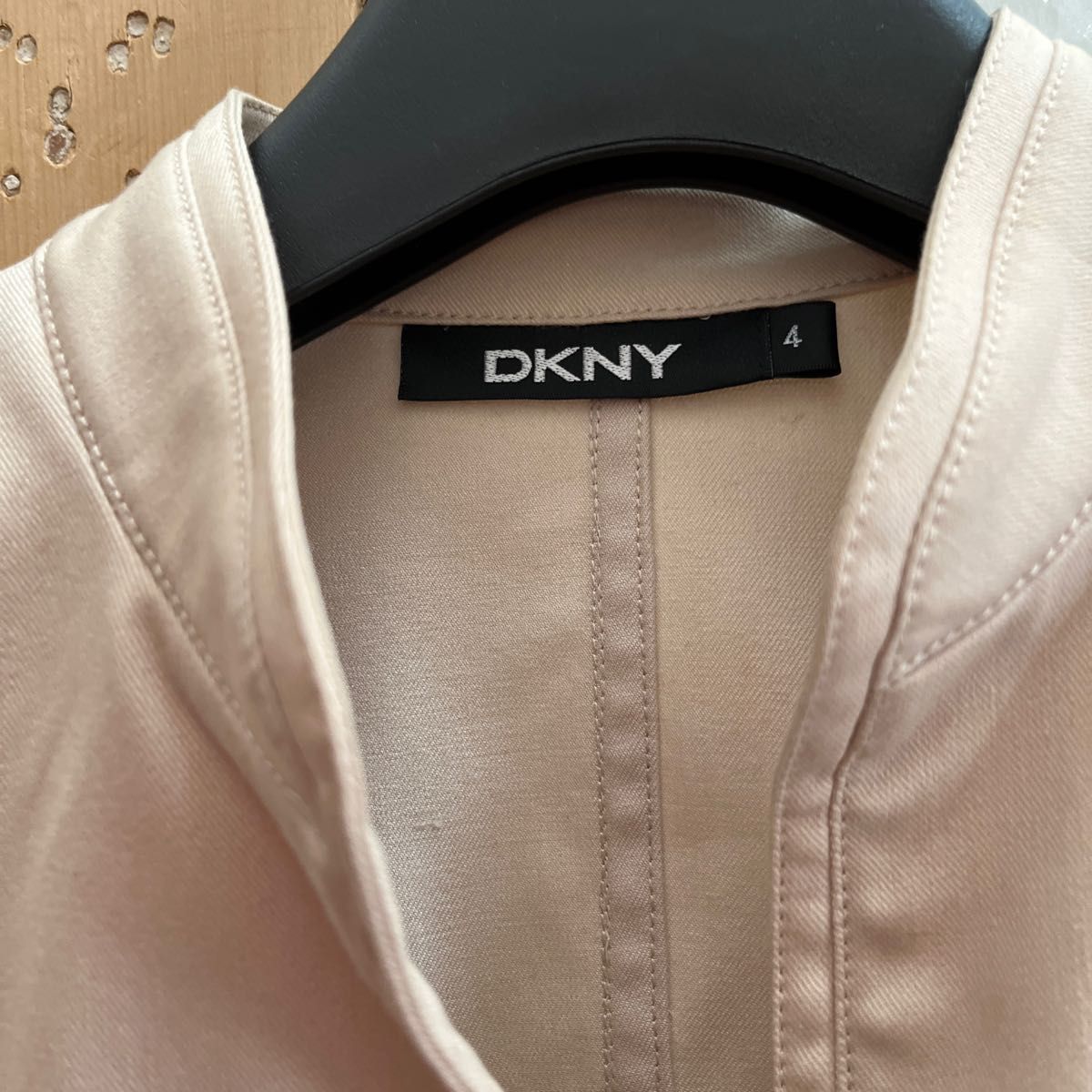 安心の実績 高価 買取 強化中 DKNY ダナキャランニューヨーク スタンドカラージャケット 美品