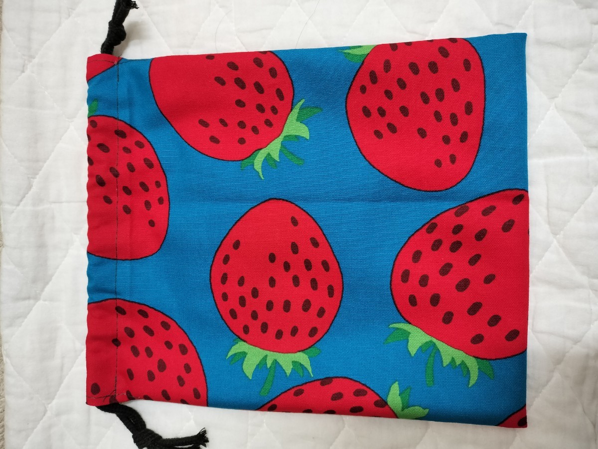  pouch lunch sack glass sack large strawberry pattern hand made go in . go in . preparation 