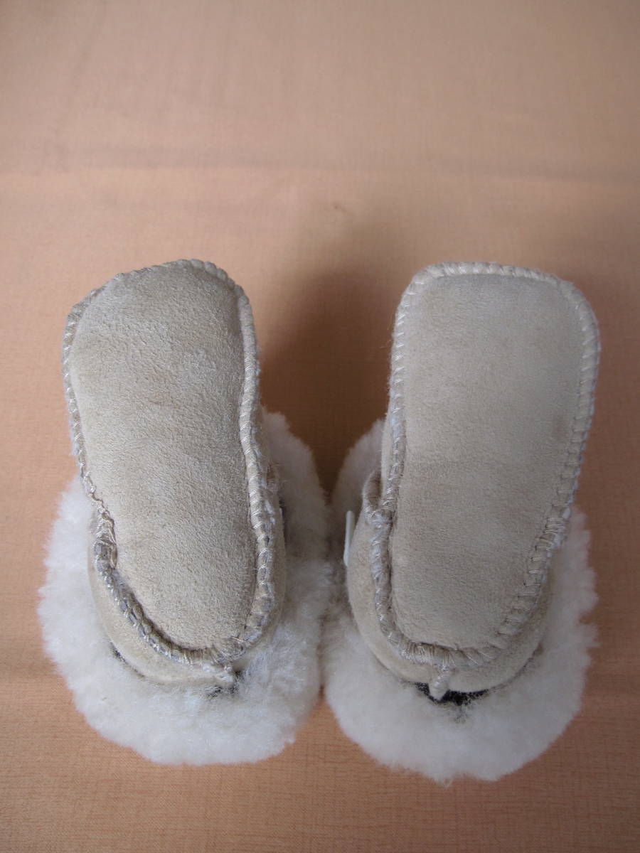 美品 Ｊ・Ｕ・Ｓ・Ｔ ＳＨＥＥＰＳＫＩＮ ジャストシープスキン ベビー ブーツ ０～６ヶ月 ベージュ ファー ナチュラル オフホワイト_画像8