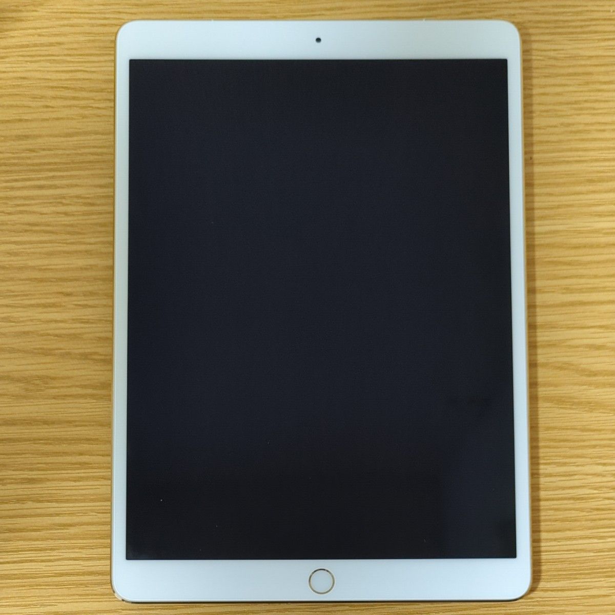 美品 Apple iPad Pro 10 5インチ 64GB Gold docomo SIMフリー｜Yahoo