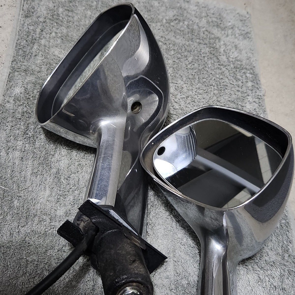 希少 当時物 純正品 スカイライン C210 ジャパン フェンダーミラー