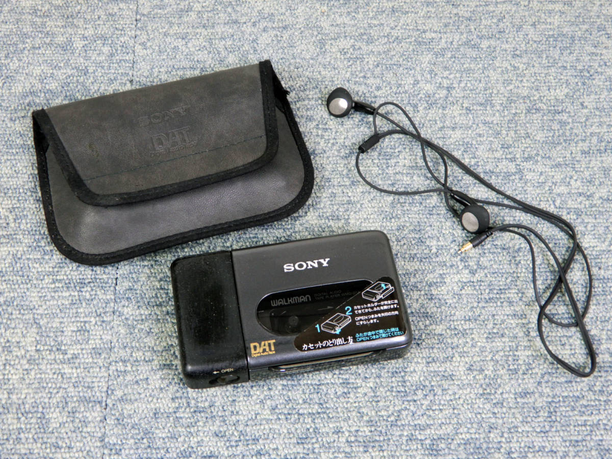 SONY DAT WALKMAN ◇ ソニー ポータブルDATプレーヤー WMD-DT1 その2