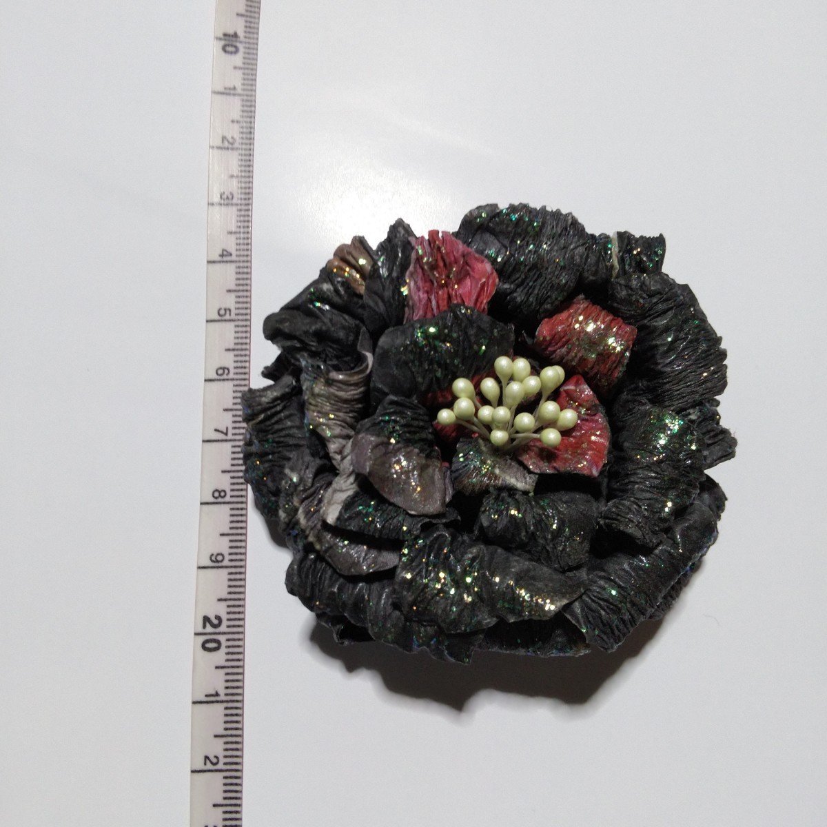 ハンドメイド 素敵な薔薇のコサージュ ブローチ プレゼント ペーパー ⑩ ラメ エコフラワー 一点物 手作り セピア色 ハンドクラフト コサージュ | mfwalz.com