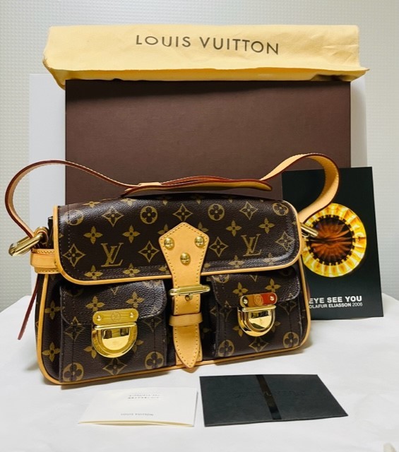 LOUIS VUITTON ルイヴィトン ショルダーバッグ ハドソン PM LOUIS VUITTON ルイヴィトン ショルダーバッグ ハドソン PM