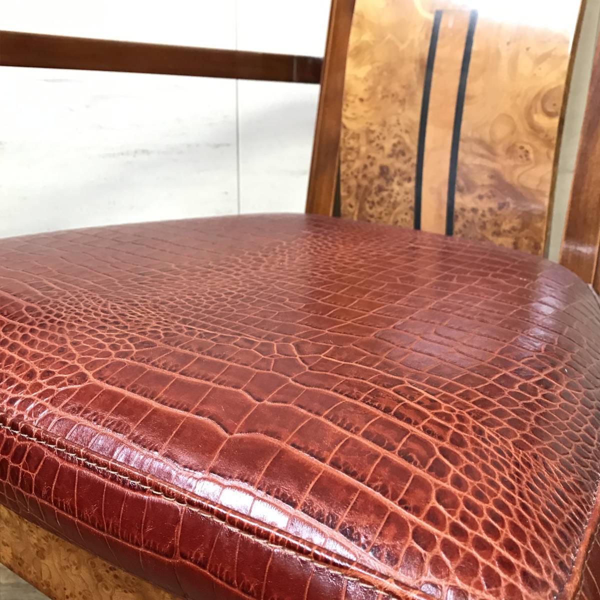 札幌発 Formitalia×GUCCI イタリア製 本革張りハイバックアームチェア