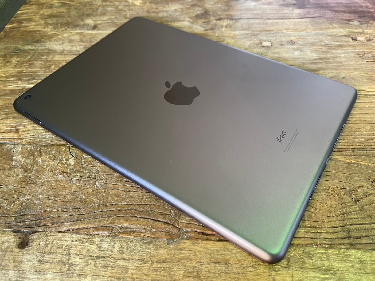 アップル Apple iPad（第9世代） 10.2インチ Wi-Fiモデル 64GB スペースグレイ [MK2K3J/A] 美品 