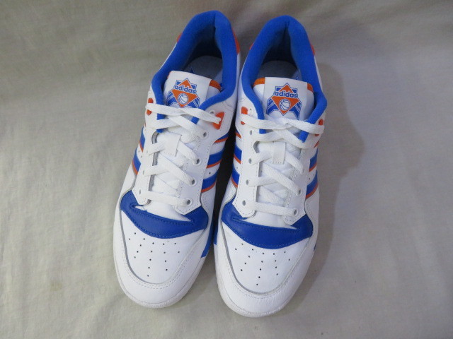 【在庫処分大特価!!】 ライバリーロー アディダス OG KNICS LOW RAIVALRY ADIDAS ☆19年製 ニックス 27.5cm☆ US9.5 ホワイトレザー ユーイング NBA 27.5cm 【在庫処分大特価!!】 ライバリーロー アディダス OG KNICS LOW RAIVALRY ADIDAS ☆19年製 ニックス 27.5cm☆ US9.5 ホワイトレザー ユーイング NBA 27.5cm