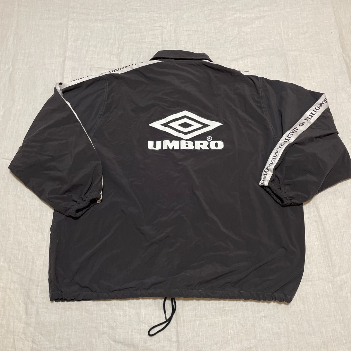 UMBRO× Diaspora skateboards コーチジャケット 希少 アンブロ UMBRO× Diaspora skateboards コーチジャケット 希少 アンブロ