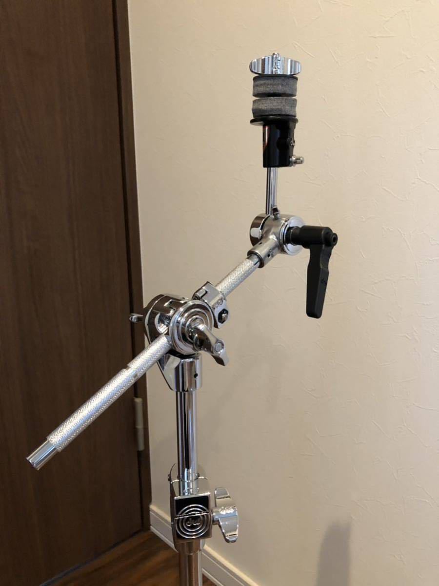 シンバルスタンド① DW-6700 Retro Flush-Baseフラットベース