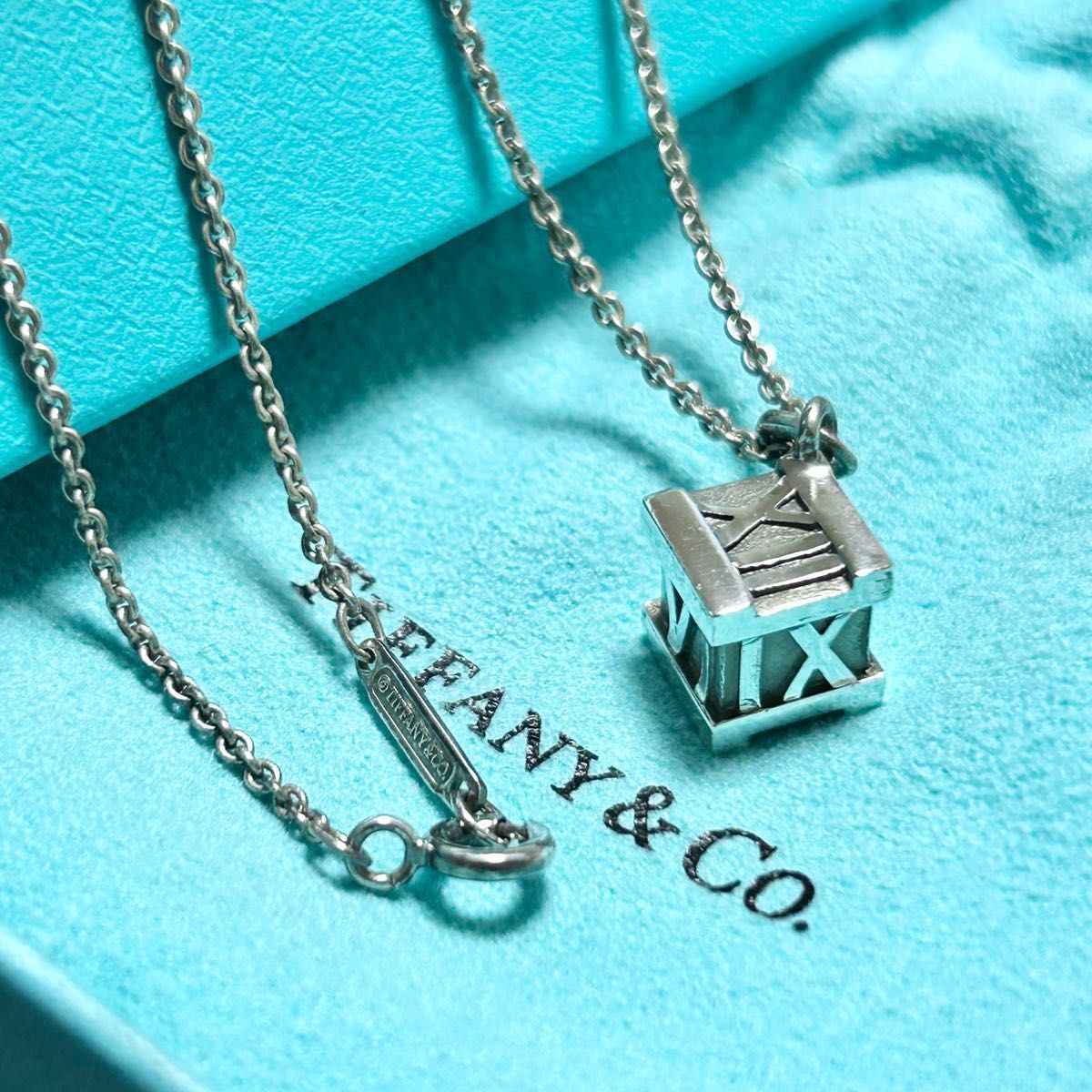 TIFFANY&Co ティファニー　アトラス　キューブ　ネックレス　ペンダント　シルバー　Tiffany サイコロ　ユニセックス