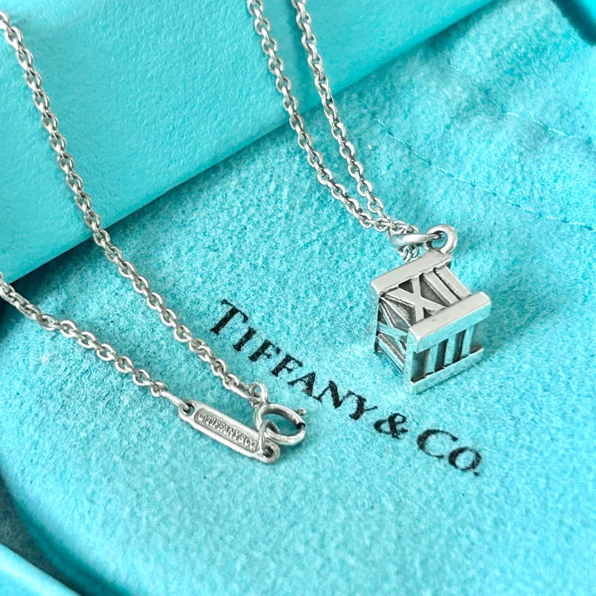 TIFFANY&Co. ティファニー　アトラス　キューブ　ネックレス　ペンダント　シルバー　Tiffany サイコロ　ユニセックス