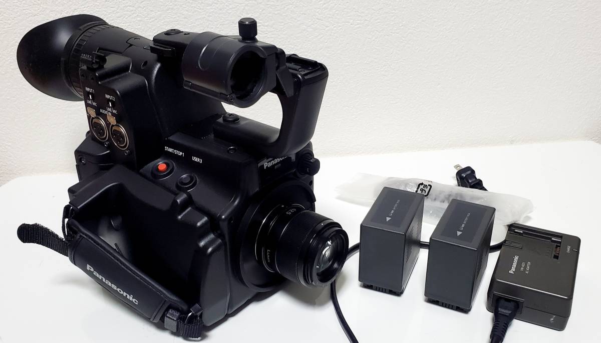 Panasonic メモリーカード カメラレコーダー AG-AF105 + 一眼 Panasonic メモリーカード カメラレコーダー AG-AF105 + 一眼