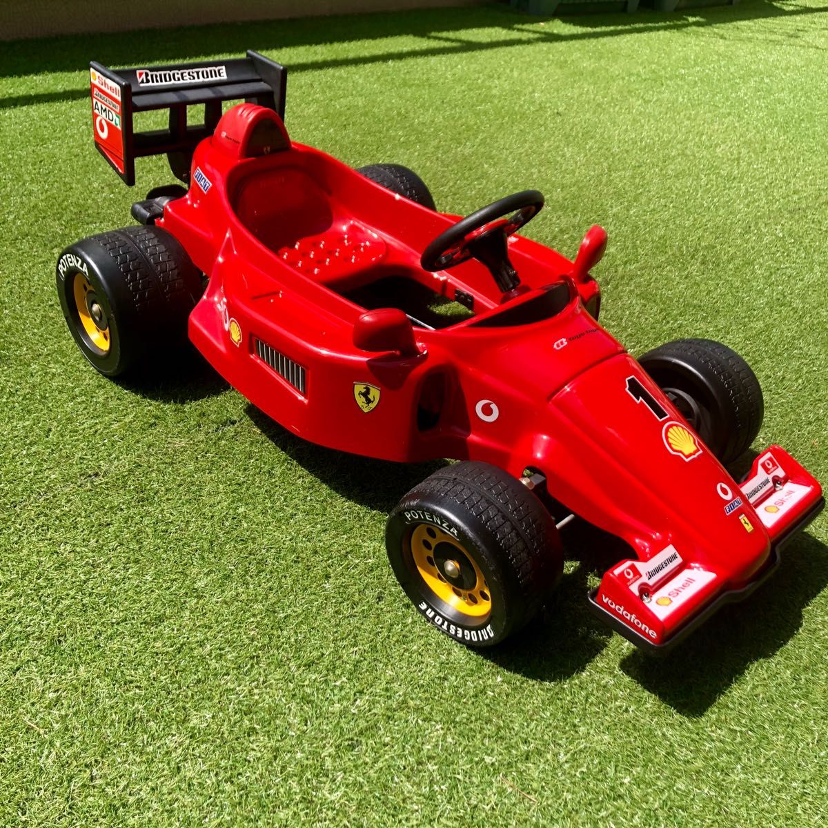 フェラーリ公認F1ペダルカー-