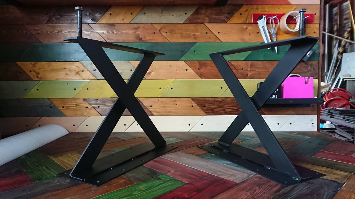 マットブラックでアイアンなフラット鉄脚 50×400×350mm X型 2脚 マットブラックでアイアンなフラット鉄脚 50×400×350mm X型 2脚