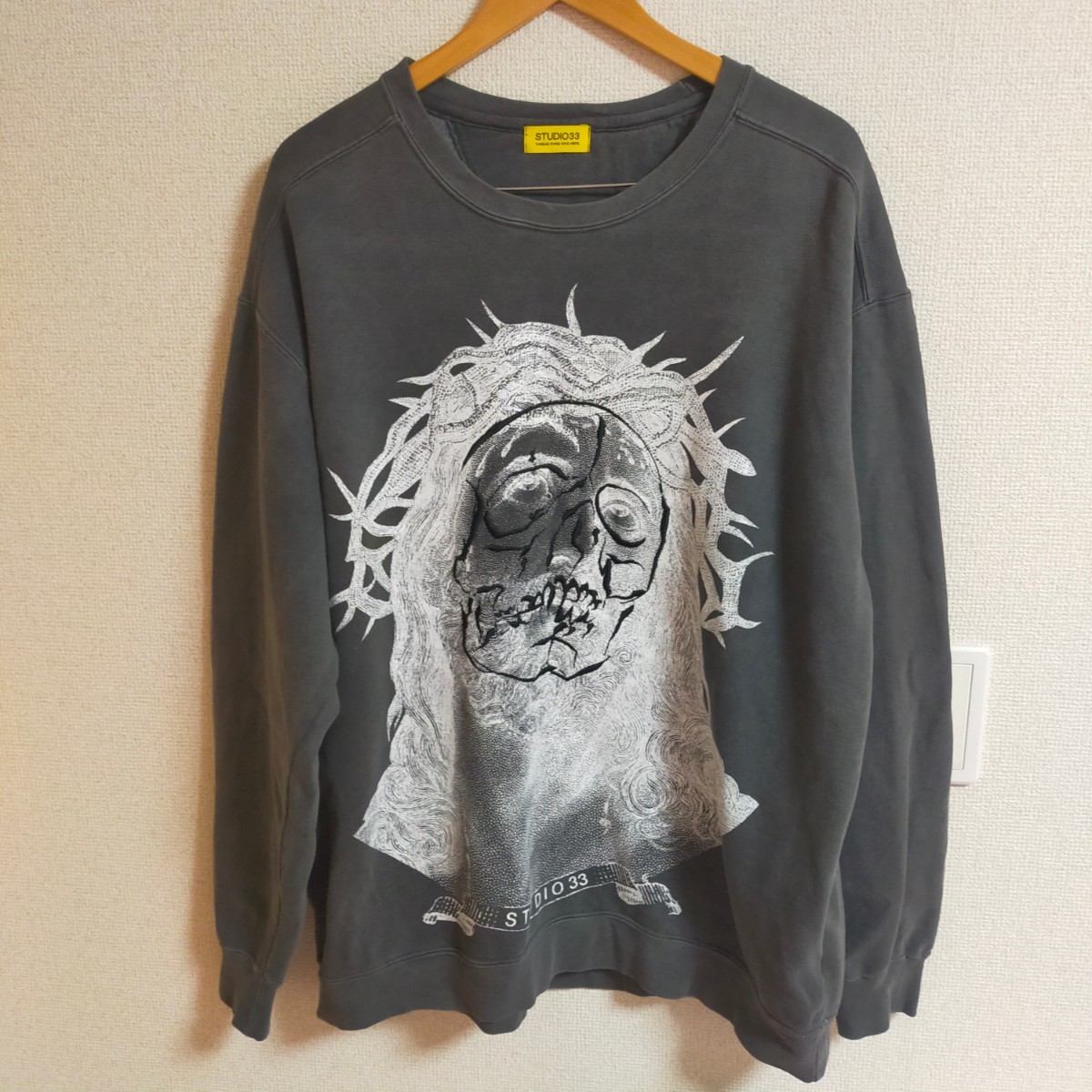 STUDIO33 MFC STORE SKULL JESUS CREWNECK スカルジーザス クルーネックスウェット サイズ表記なし ブラックチャコール_画像1