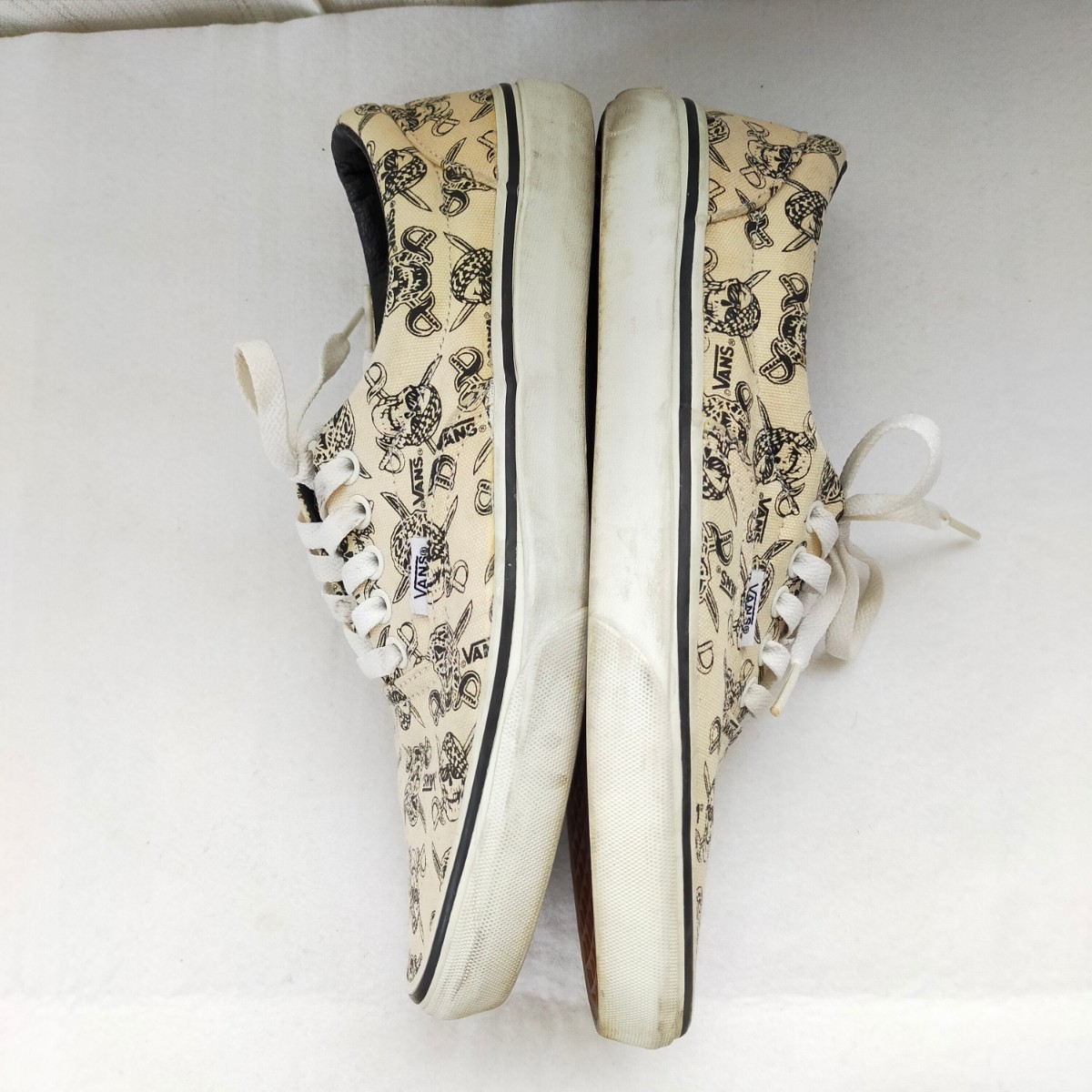 VANS ヴァンズ バンズ DOREN スカルパイレーツ ERA エラ VANS ヴァンズ バンズ DOREN スカルパイレーツ ERA エラ
