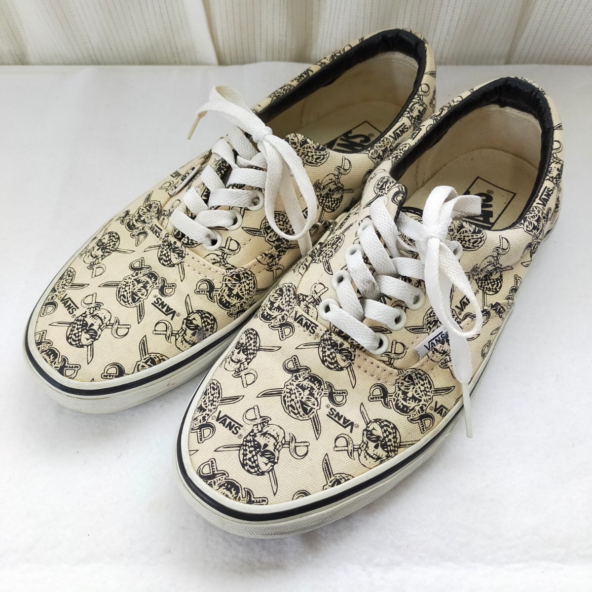 VANS ヴァンズ バンズ DOREN スカルパイレーツ ERA エラ スニーカー 80s復刻モデル US9 27cm 生成りホワイト系_画像1