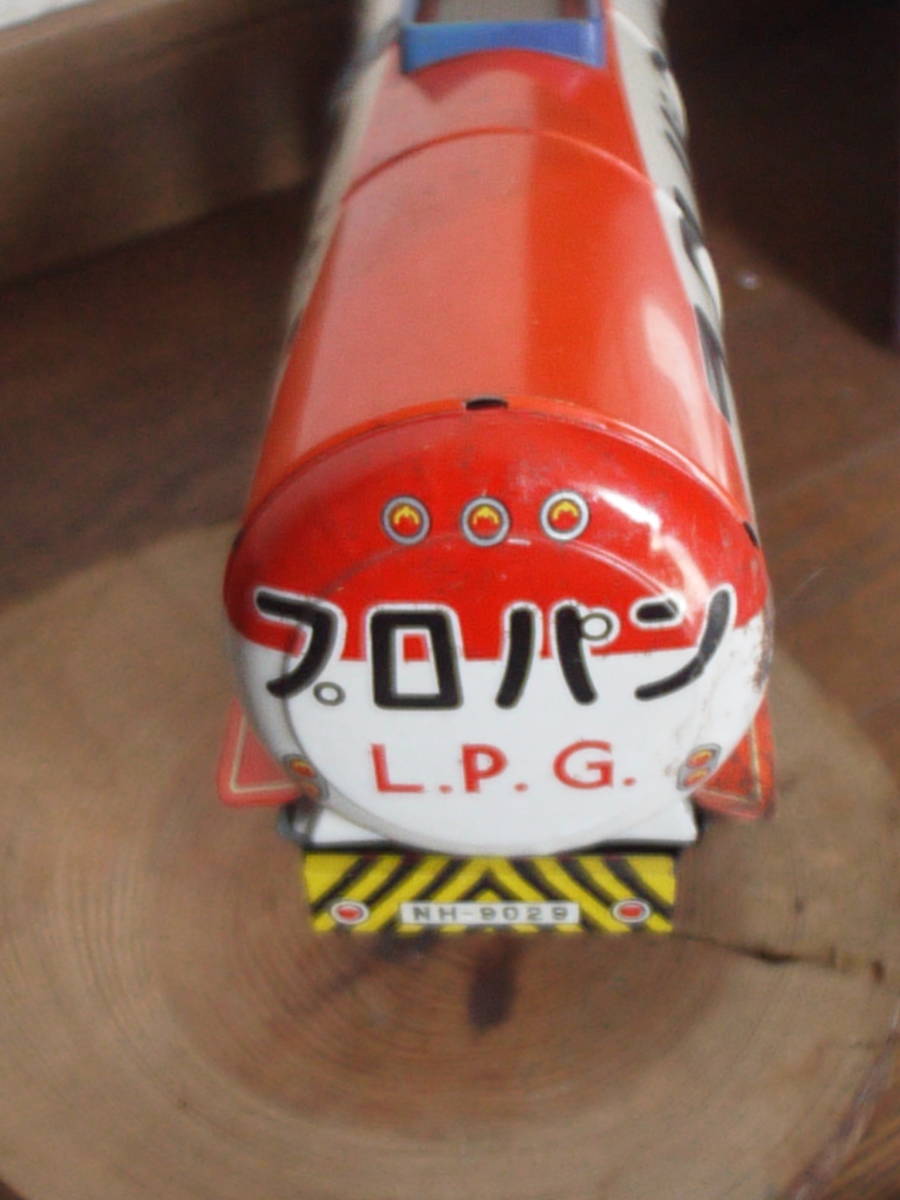 当時物 LPGプロパントラック 箱入り フリクション 40cm弱 長期 当時物 LPGプロパントラック 箱入り フリクション 40cm弱 長期
