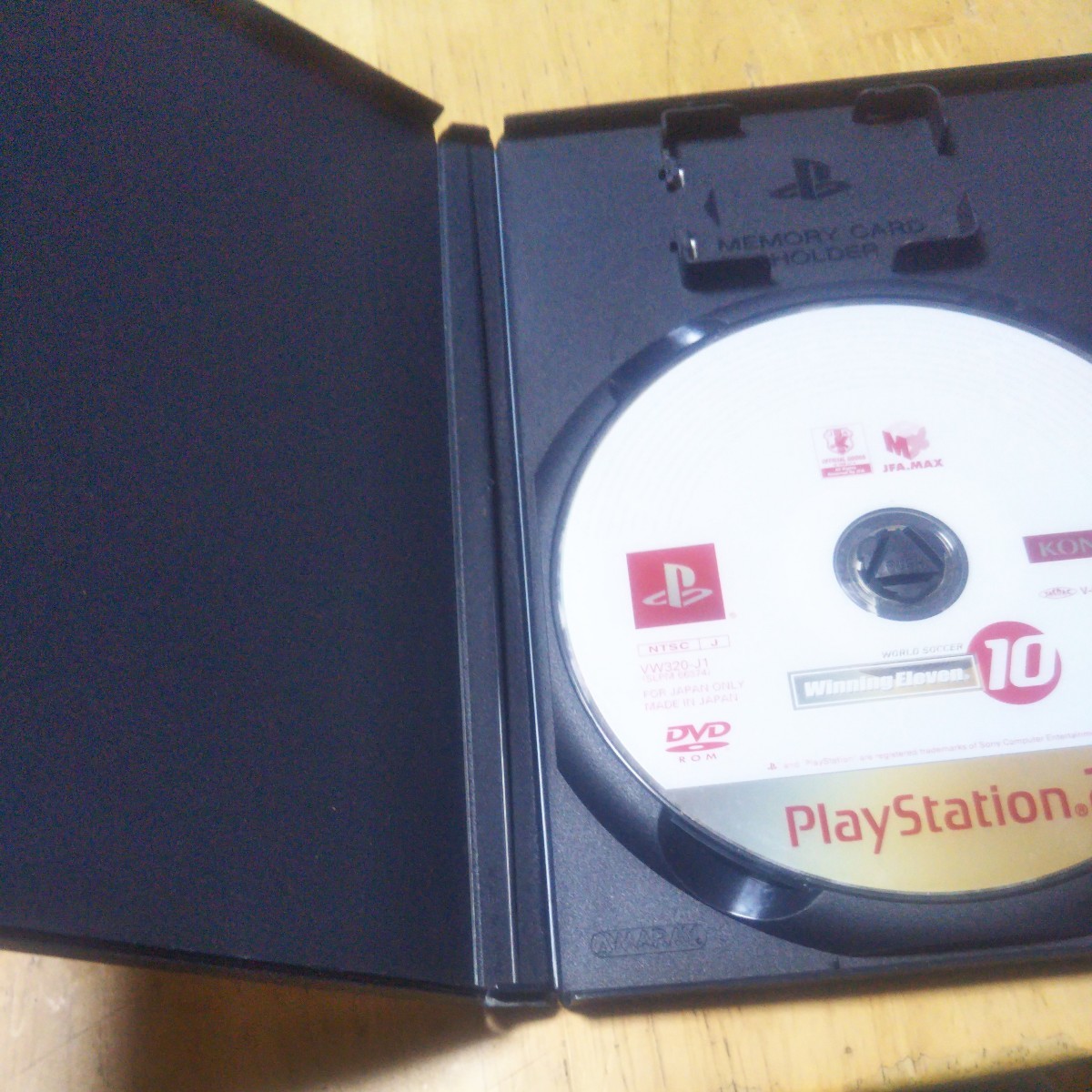 PS2【ワールドサッカーウイニングイレブン10】Konami　解説書なし　送料無料、返金保証　プレイステーション2発送前に動作確認をします