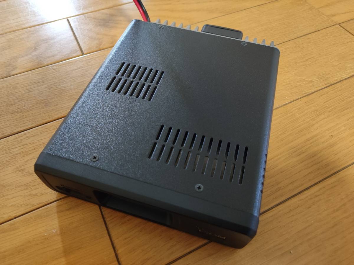アイコム ID-5100 144MHz/430MHz中古 正常動作品 最新レピーター アイコム ID-5100 144MHz/430MHz中古 正常動作品 最新レピーター