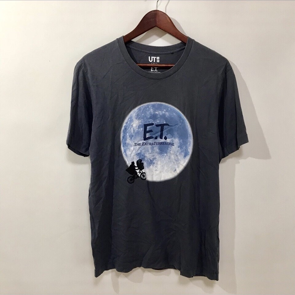  Uniqlo collaboration UT×E.T. short sleeves T-shirt L size 
