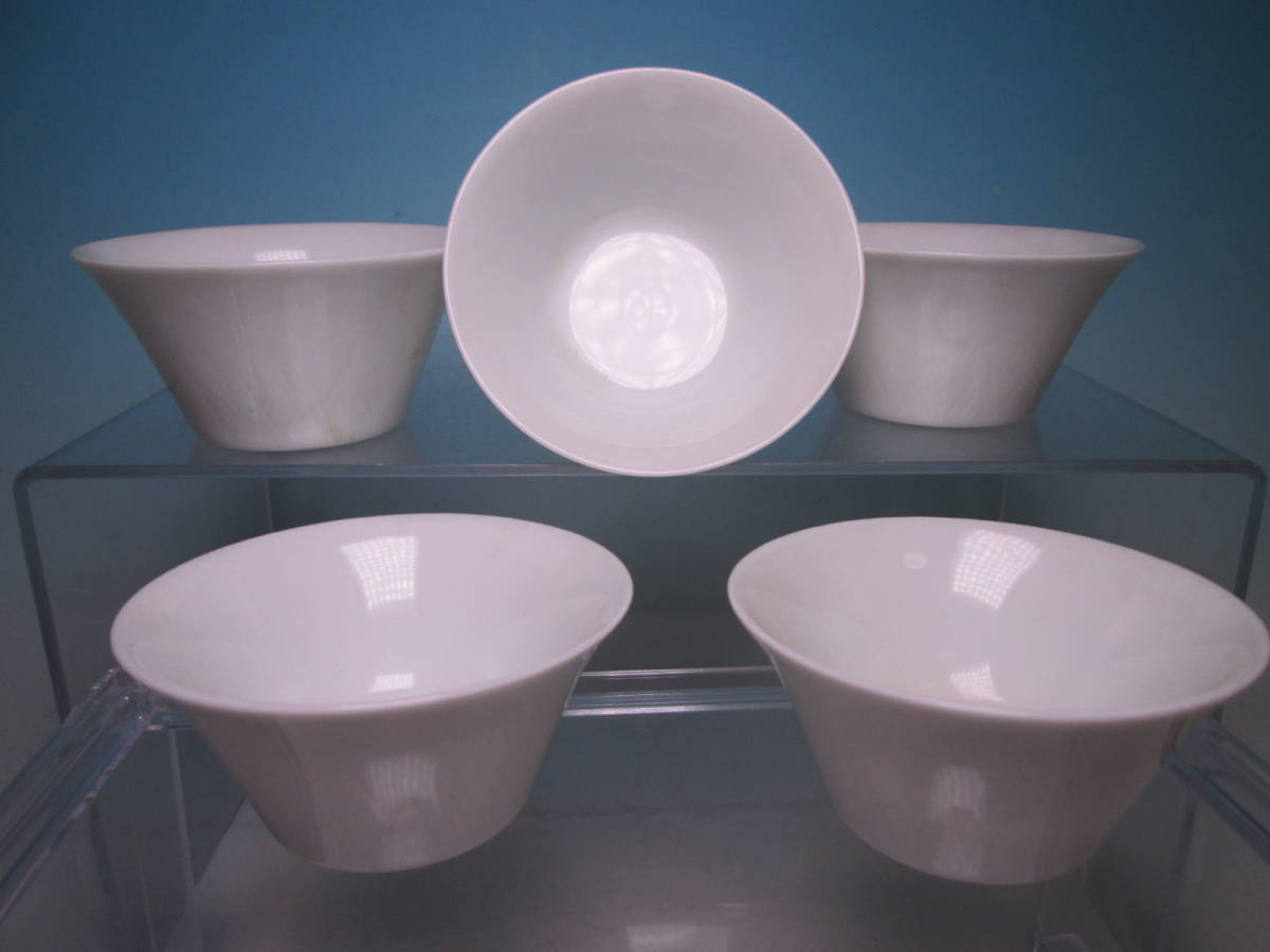 ☆煎茶道具 中国古玩 白磁 陰刻文 煎茶碗 五客 箱無 お料理屋さんの器